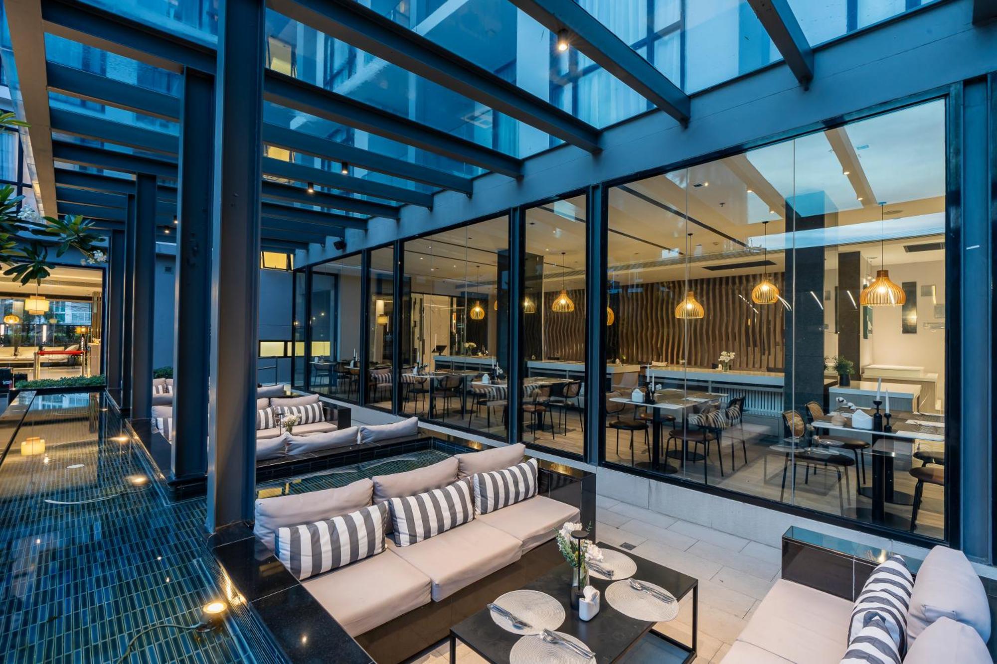 Arden Hotel And Residence By At Mind Чонбури Екстериор снимка