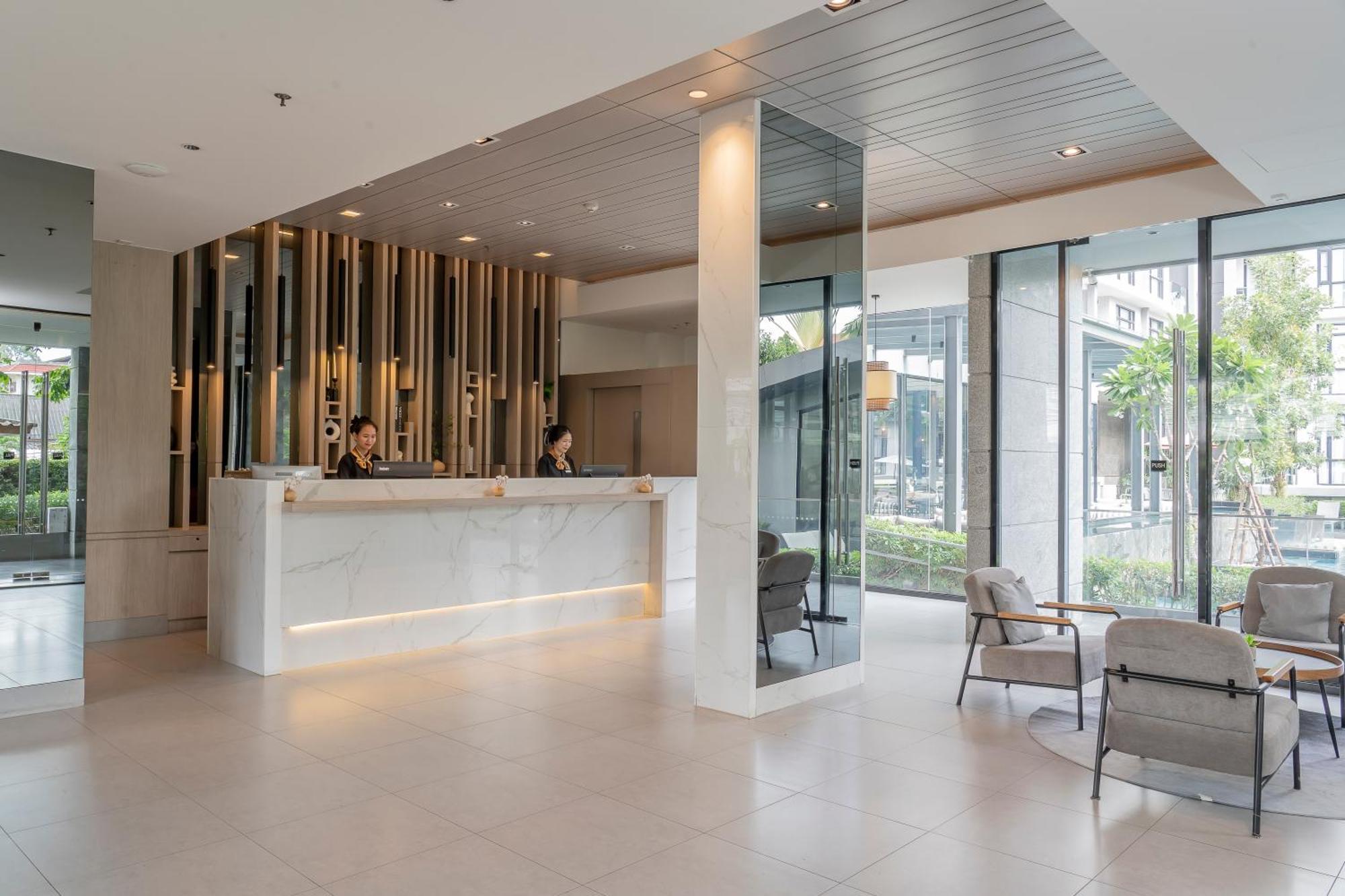 Arden Hotel And Residence By At Mind Чонбури Екстериор снимка